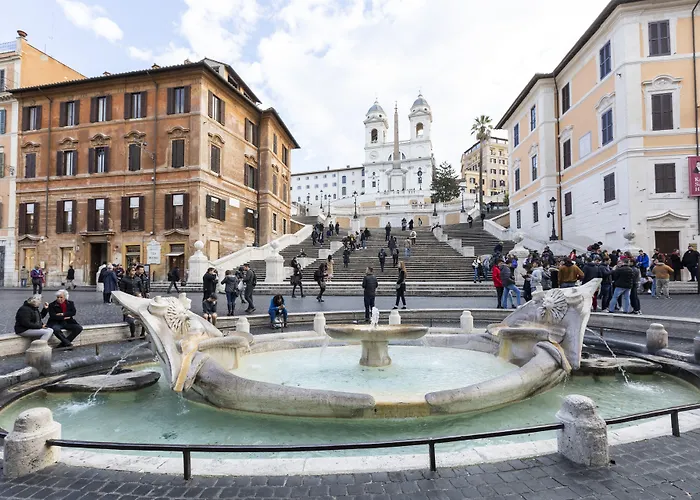 Апарт-отель Louly Spanish Steps