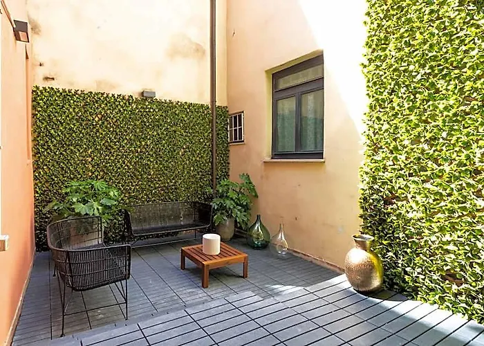 Louly Spanish Steps Апарт-отель Рим